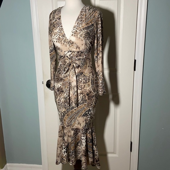 EBBY and I leopard print dress - Picture 1 of 13